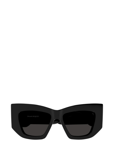 Shop Alexander Mcqueen Eyewear Cat In Black