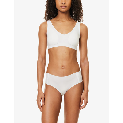 Shop Sloggi Zero Feel 2.0 Stretch-jersey Hipster Briefs In Silk White