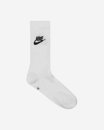 Shop Nike Sportswear Everyday Essential Crew Socks White In Black