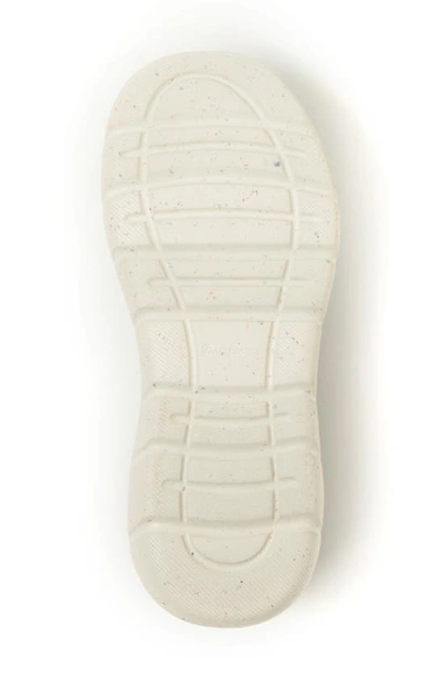 Shop Dearfoams Tahoe Stretch Sneaker In Deep Oasis