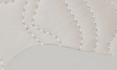 Dearfoams Tahoe Stretch Sneaker In Bone