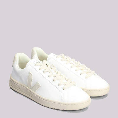 Shop Veja Sneakers White_natural