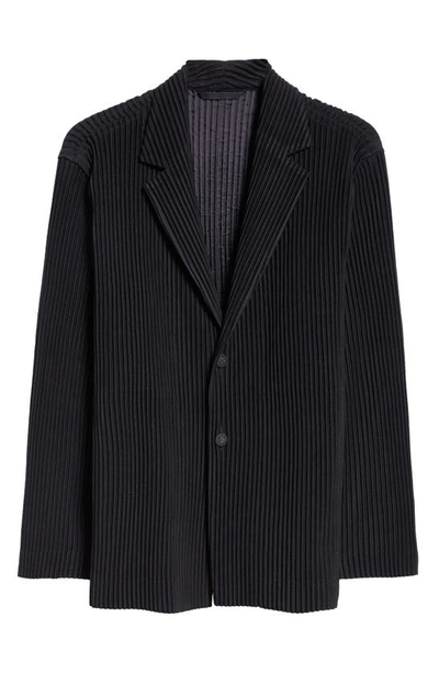 Shop Issey Miyake Pleated Blazer In Black