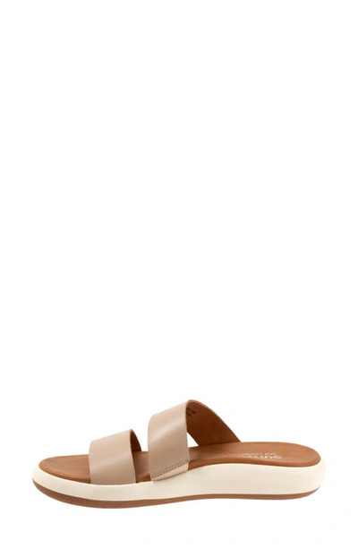 Softwalk Jenna Platform Sandal In Beige