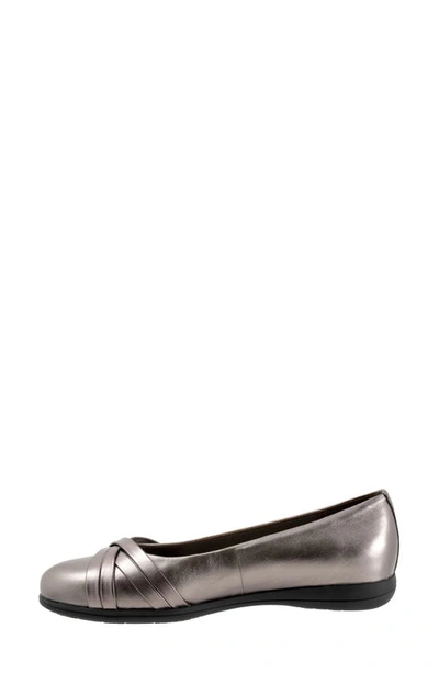 Shop Trotters Daphne Flat In Pewter