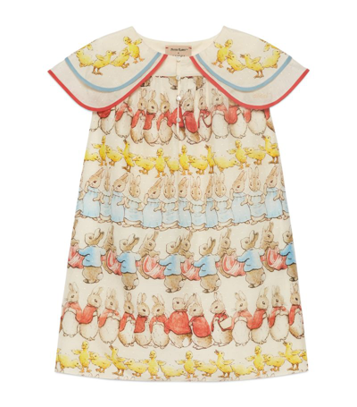 Shop Gucci X Peter Rabbit Printed Dress (4-12 Years) In Neutrals