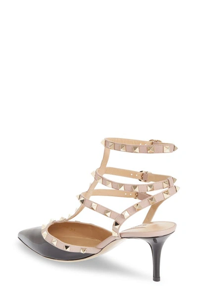Valentino Rockstud Slingback Pumps In N91 Nero/poudre