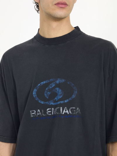 Shop Balenciaga Surfer Tshirt In Black