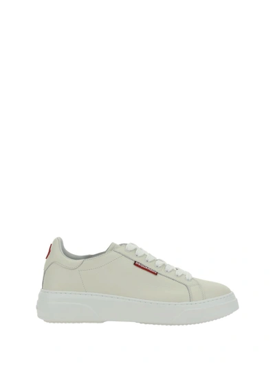 Shop Dsquared2 Sneakers In Panna