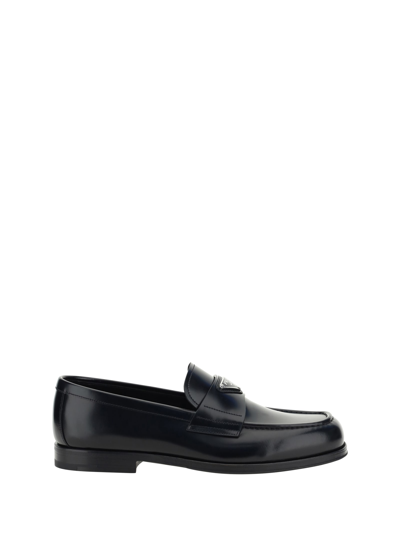 Prada Round-toe Loafers In Nero