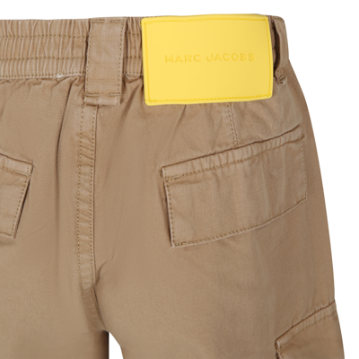 Shop Little Marc Jacobs Beige Cargo Shorts For Boy With Logo