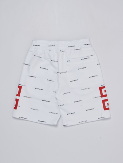 Shop Givenchy Shorts Shorts In Bianco-nero