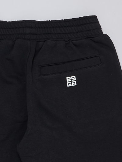 Shop Givenchy Shorts Shorts In Nero