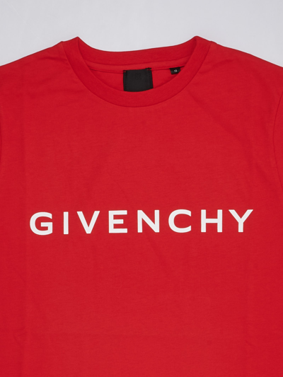 Shop Givenchy T-shirt T-shirt In Rosso
