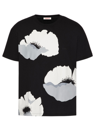 Shop Valentino T-shirt In Cotone Con Stampa  Flower Portrait In Black