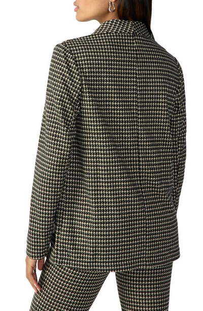 Shop Sanctuary City Houndstooth Blazer In Vanilla Mi