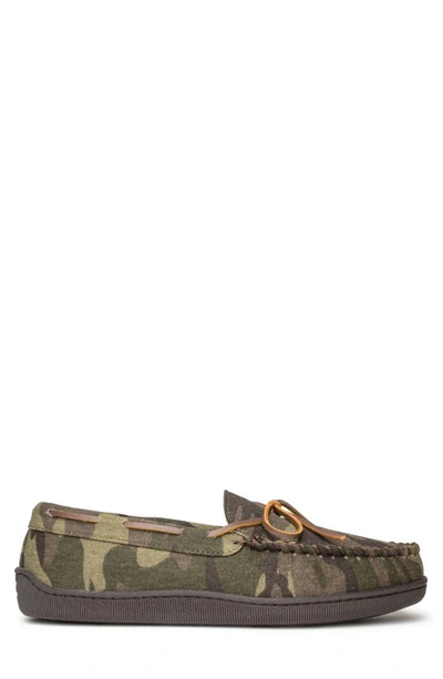 Minnetonka Driving Shoe In Green Camo Print
