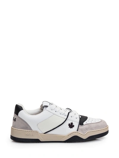Shop Dsquared2 Spiker Sneaker In Bianco Nero
