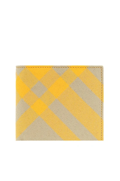 Shop Burberry Checked Wallet In Hunter