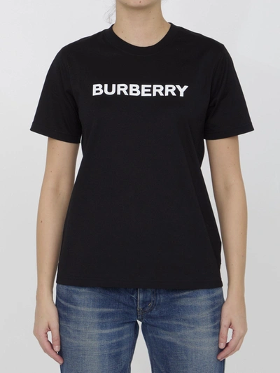 Shop Burberry Logo T-shirt In Black