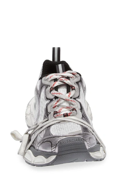 Shop Balenciaga 3xl Sneaker In Grey/ White/ Red