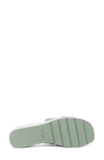 Nydj Reesie Platform Wedge Sandal In Jade
