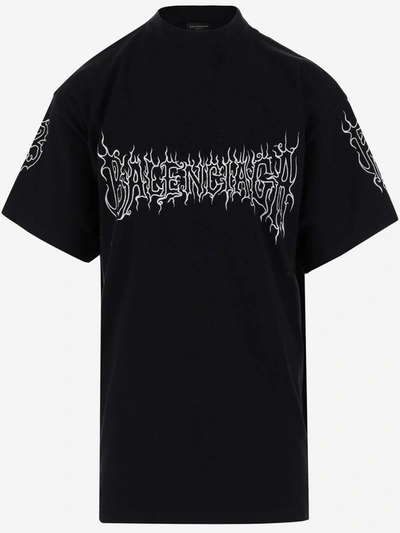 Shop Balenciaga Cotton T-shirt With Logo In Black