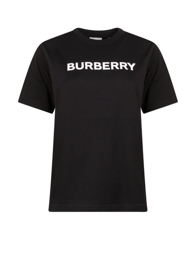 Shop Burberry T-shirt In Nero