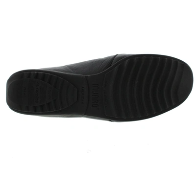 Munro American Berkley Womens Leather Solid Wedge Heels In Black
