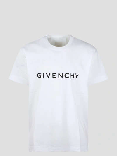 Shop Givenchy Archetype Oversize T-shirt In White