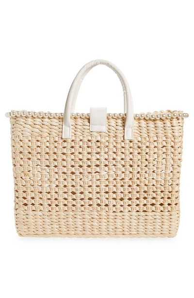 Btb Los Angeles Capri Tote In Ivory