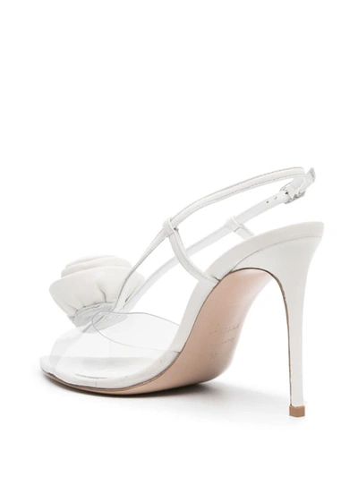 Shop Le Silla With Heel In Paper