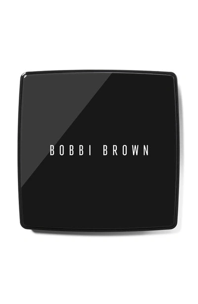 Shop Bobbi Brown Bronzing Powder In Golden Deep