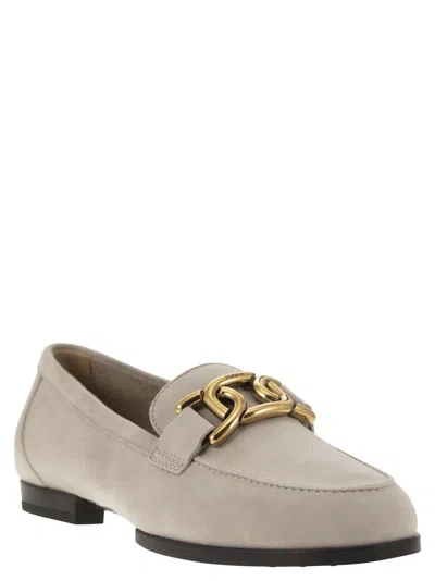 Tod's Suede Moccasins With Vintage Gold Chain Accessory