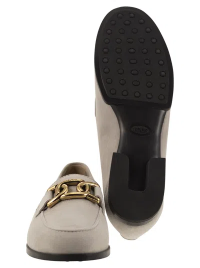 Tod's Suede Moccasins With Vintage Gold Chain Accessory