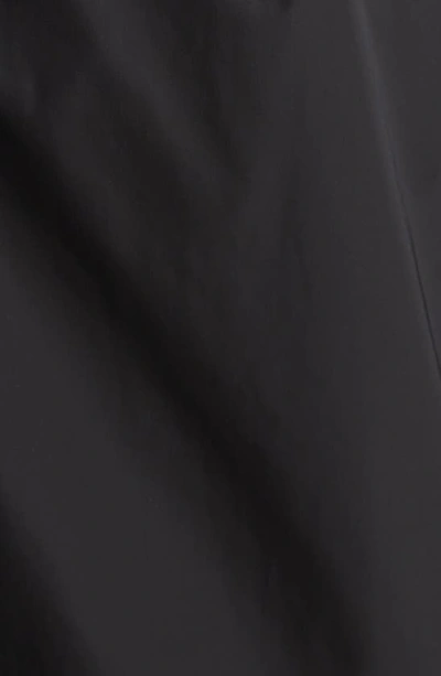Burberry Kensington Double-breasted Trench Coat In Black