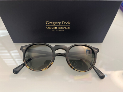 Pre-owned Oliver Peoples Gregory Peck Polarized Sun In 49mm Ov5217s Msrp$526 Great Gift In Green