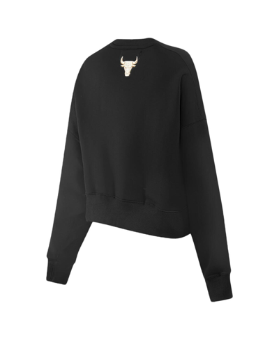 Pro Standard Women's  Black Chicago Bulls Glam Cropped Pullover Sweatshirt In Black