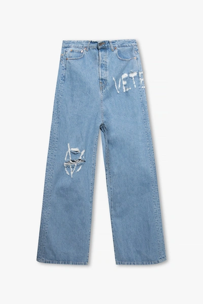 Shop Vetements Blue Jeans With Logo In New