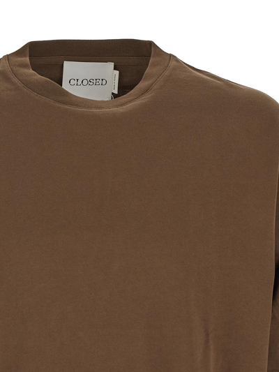 Shop Closed Cotton T-shirt In Brown