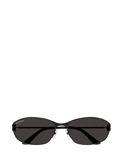 Shop Balenciaga Eyewear Rectangle In Black