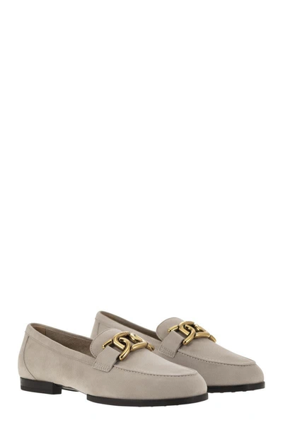 Shop Tod's Moccasin In Nubuck With Metal Chain In Grey