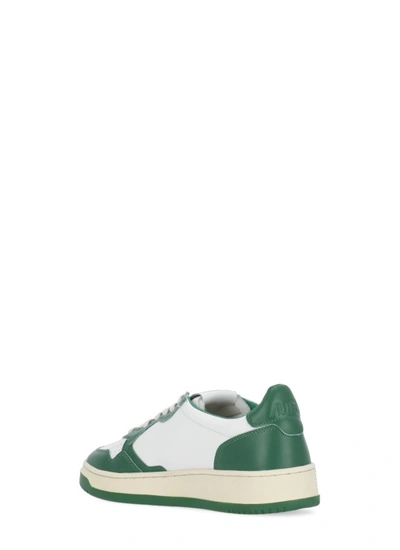 Shop Autry Aulm Wb03 Sneakers In Neutrals