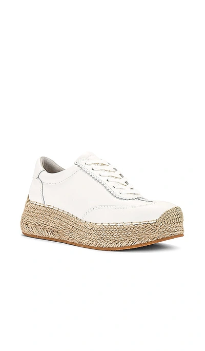 Shop Dolce Vita Jaja Sneaker In Ç™½è‰²