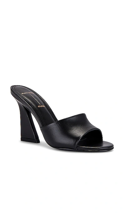 Black Suede Studio X Revolve Nadya Mule Sandal In É»‘è‰²