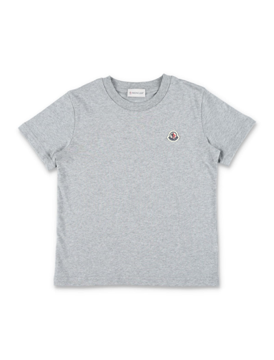 Shop Moncler Logo Patch T-shirt In Grey