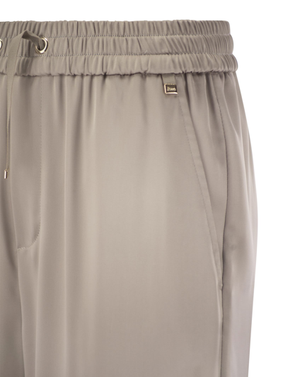 Herno Resort Trousers In Light Nylon Stretch In Cream