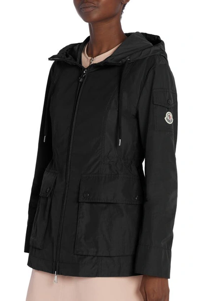 Moncler Leandro Short Parka In Black