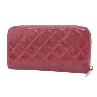 Pre-owned Chanel Zip Around Wallet Burgundy Patent Leather Wallet  ()