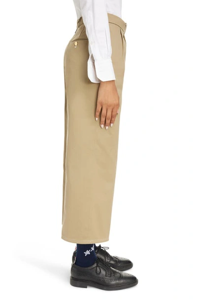 Shop Thom Browne Relaxed Fit Pleated Crop Straight Leg Cotton Trousers In Camel